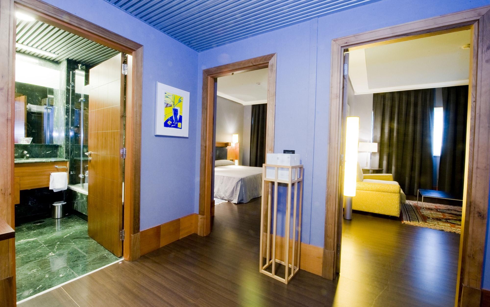 فندق جراند هوتل لاكوا فيتوريا غاستيِز الغرفة الصورة A suite at the Hotel Arts