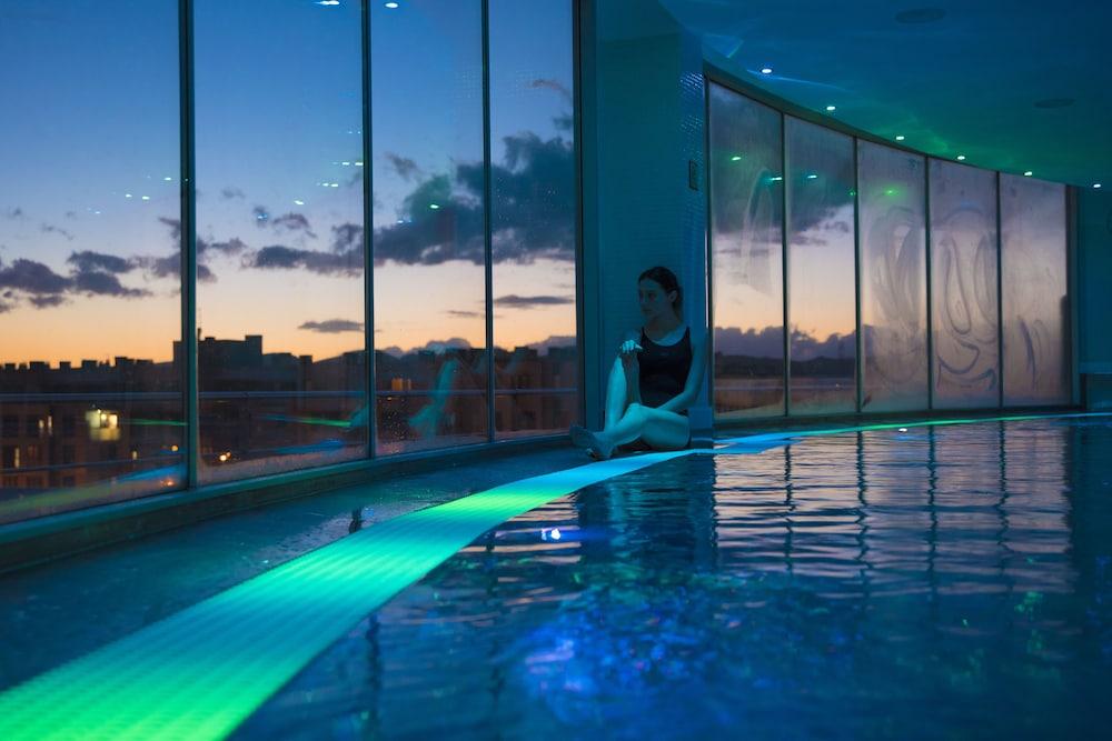 فندق جراند هوتل لاكوا فيتوريا غاستيِز المظهر الخارجي الصورة The Sky Pool
