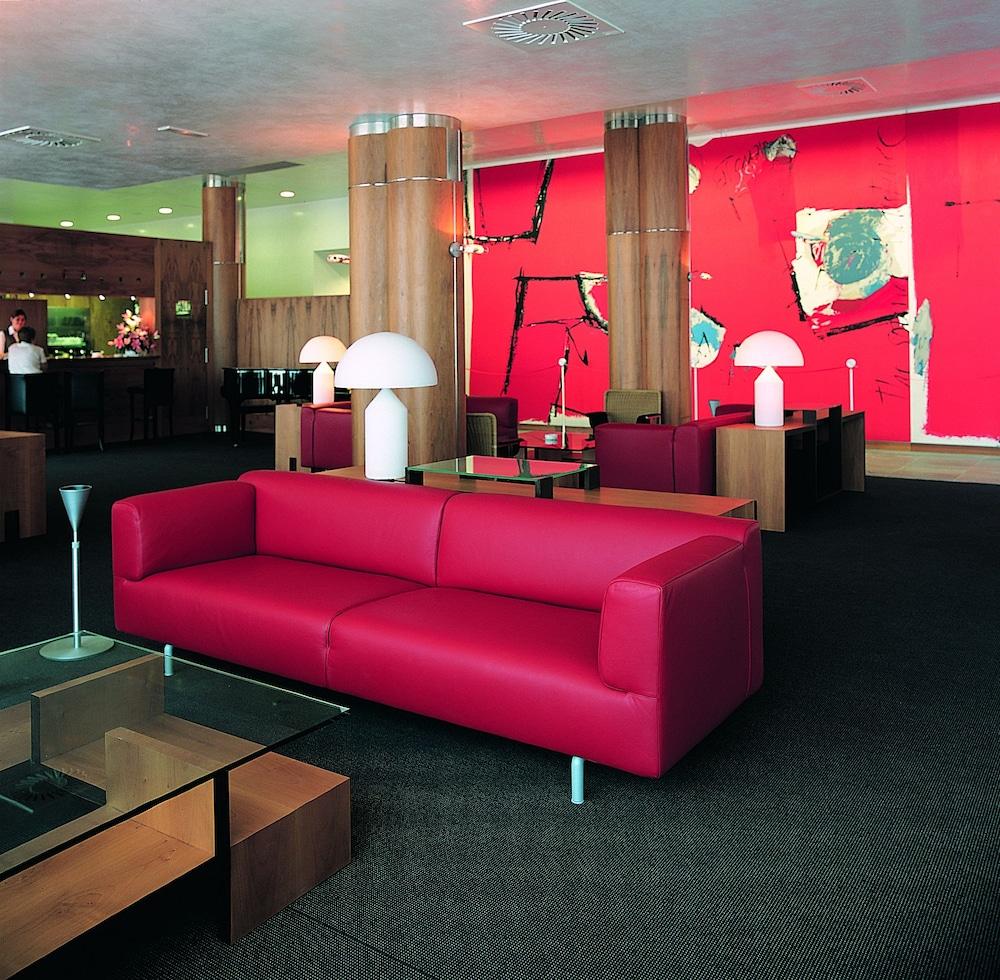 فندق جراند هوتل لاكوا فيتوريا غاستيِز المظهر الخارجي الصورة The interior of the hotel