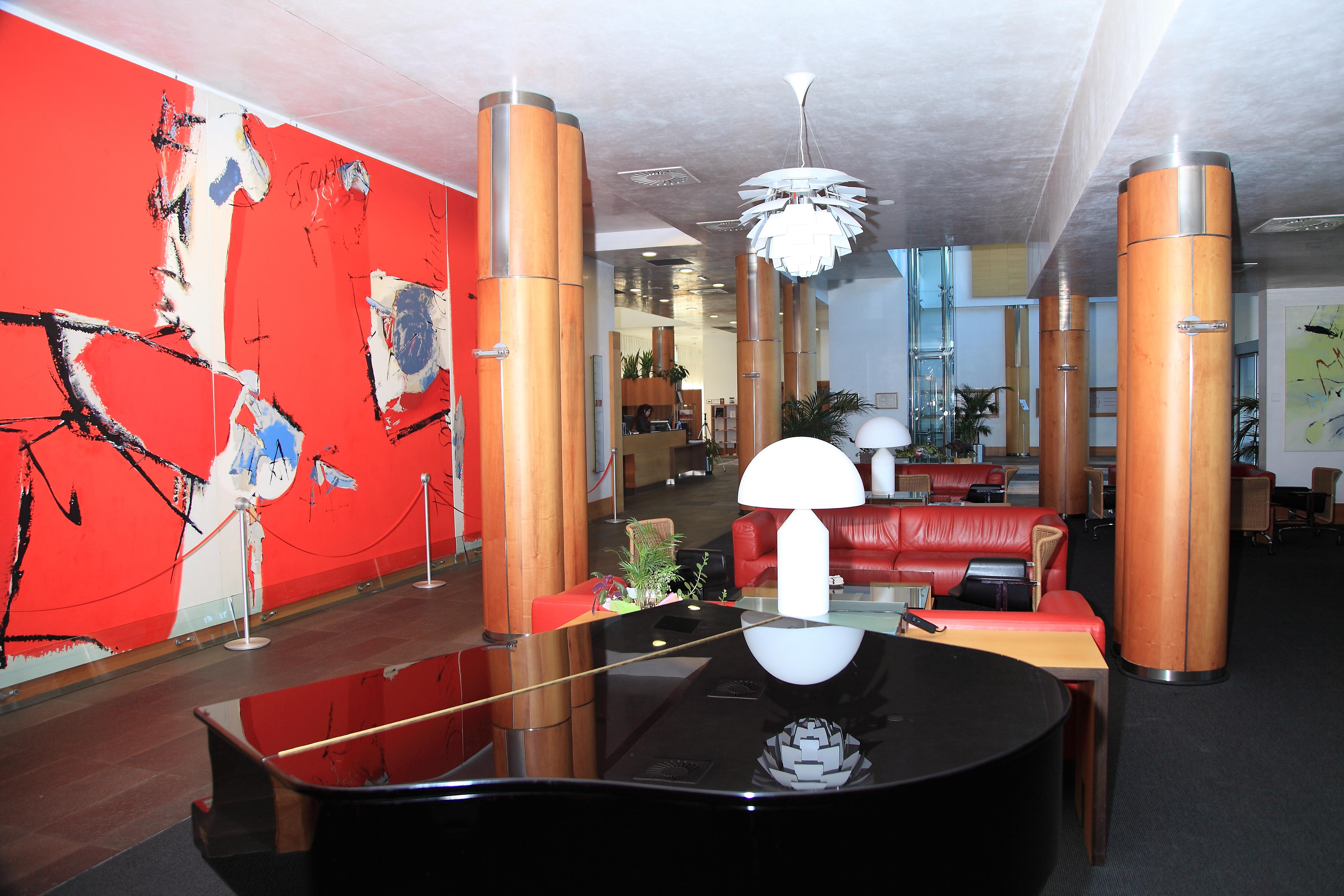 فندق جراند هوتل لاكوا فيتوريا غاستيِز المظهر الخارجي الصورة The lobby of the hotel