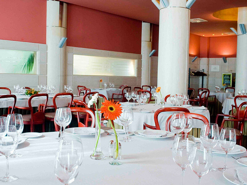 فندق جراند هوتل لاكوا فيتوريا غاستيِز المظهر الخارجي الصورة Restaurant